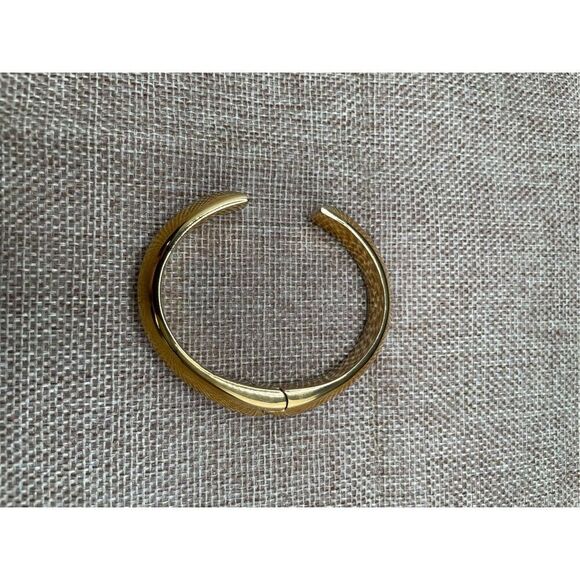 Kate Spade Raise the Bar Cuff Hinged Bracelet Gold-Tone - Picture 3 of 7